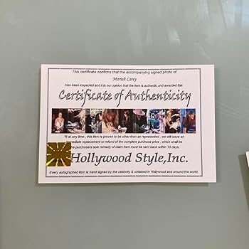 マライア・キャリー直筆サイン入り2Lサイズ写真…Mariah Carey… Amazon.co.jp: マライア キャリー直筆サイン入り2Lサイズ写真